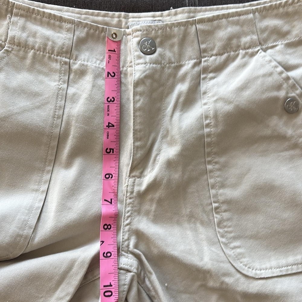 Beige Calvin Klein Jeans women’s shorts - Picture 8 of 8